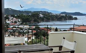 Eye q Resort Skiathos